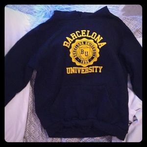 Barcelona university vintage sweatshirt.